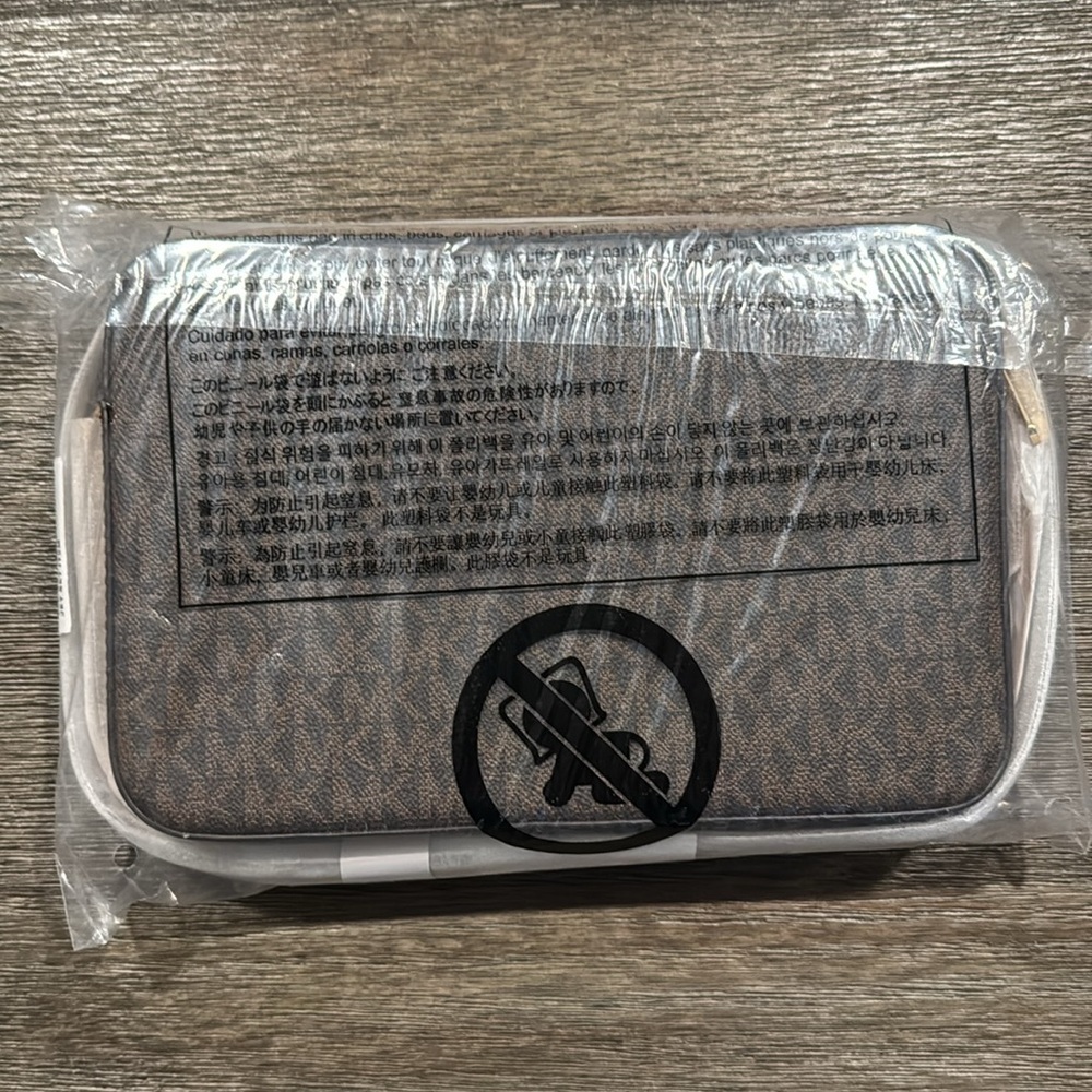 NWT Michael Kors Jet Set Large Printed Logo Crossbody Bag Brown 35F8GTTC3B - Picture 5 of 6